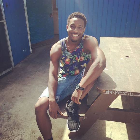 Meet your Posher, Devante - Picture 1 of 1